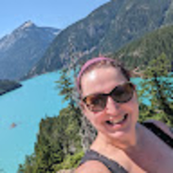 Meet your Posher, Kitty - Picture 1 of 1